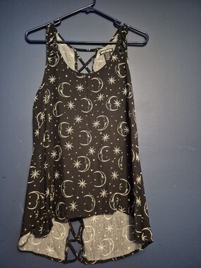 Hot Topic Black Celestial Moon & Star Crisscross Tank